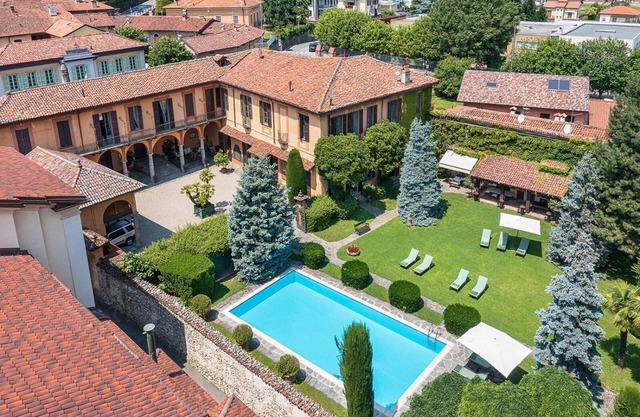 Villa 'Gnecchi Lake Como' with Lake View, Wi-Fi and Air Conditioning