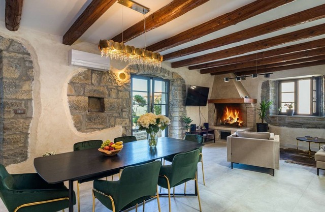 Villa Grazia with heated pool