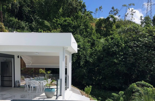Villa GRECA, 300 m2 of happiness... Luxury villa with swimming pool and sea view.