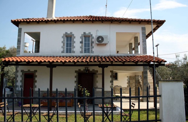Villa Halkidiki - Next to Sea - Parking