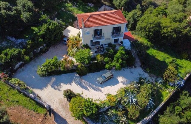 Villa Hara