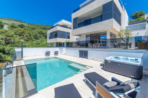 Villa Hedonist