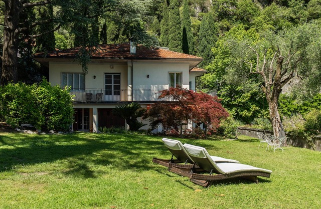 Villa Helios - Six Bedroom Villa, Sleeps 12