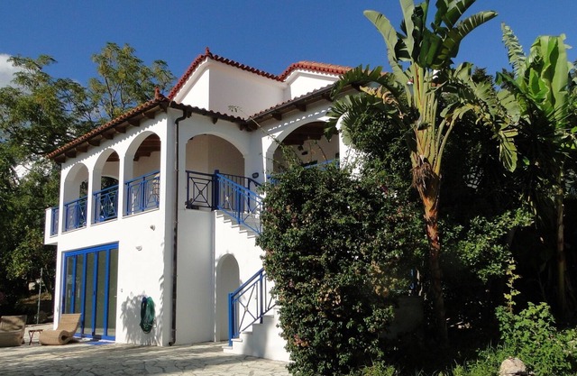 Villa Hetty with seaview at the Bay of Navarino