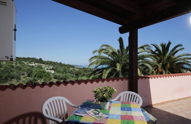 Villa Hibiscus - Panoramic studio for 2 people in a villa with pool