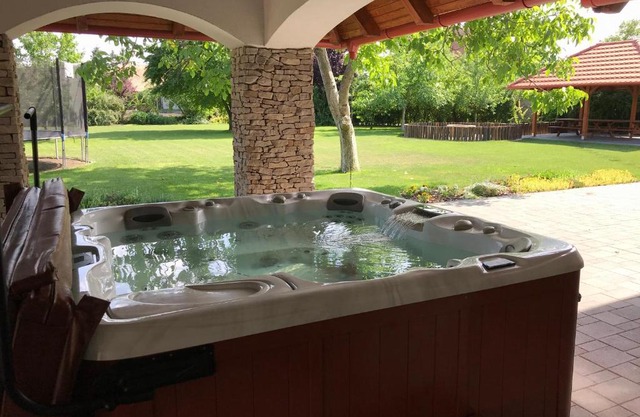 Villa Holiday