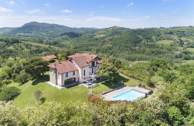 Villa I Turri, luxury in the vineyards