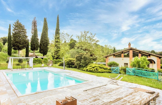 Villa "Il Fornacino" with Pool, Garden & Wi-Fi