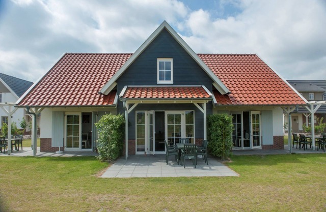 Villa in Arcen with Thermal Baths Access