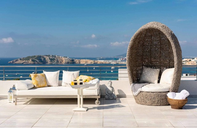 Villa in Cap Martinet