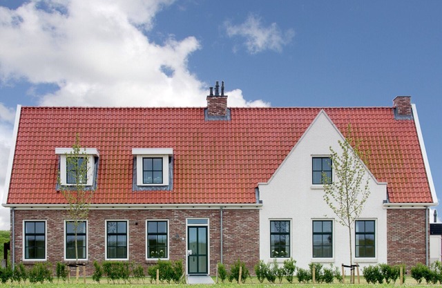 Villa in Colijnsplaat with Private Pool & Sauna