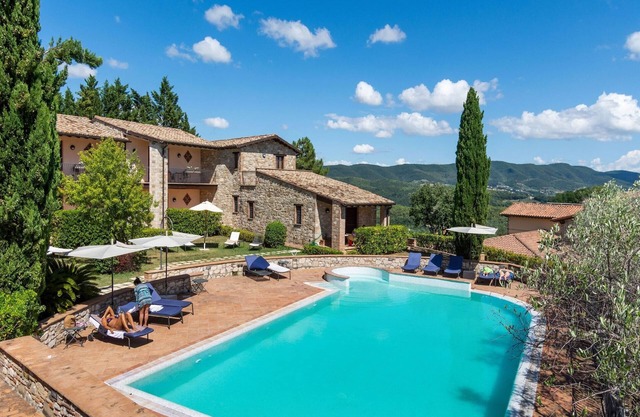 Villa in Collazone with Sauna & Pool