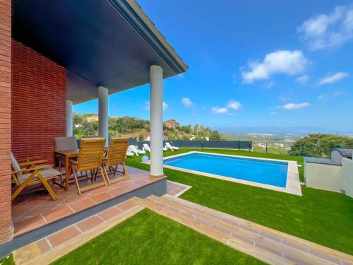 Villa in Costa Brava with Private Pool