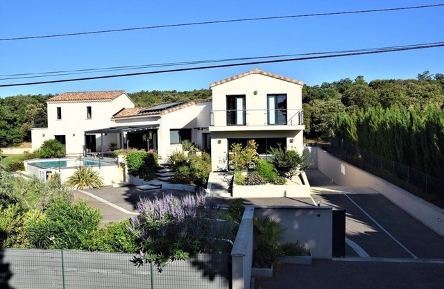 Villa in Drome provençal near Grignan