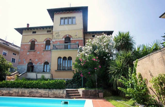 Villa in Desenzano near Lake Garda