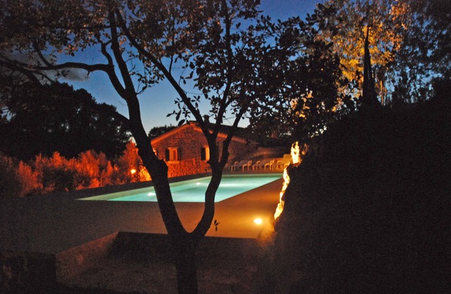 VILLA IN FORNALUTX SURROUNDED BY OLIVE TREES WITH PRIVATE POOL, AC AND WI Fi