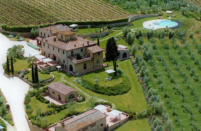 Villa in Tavarnelle Val Di Pesa with 10 bedrooms sleeps 20