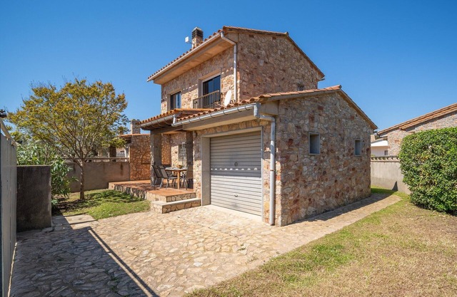 Villa in L’Escala near Platja d'Empúries