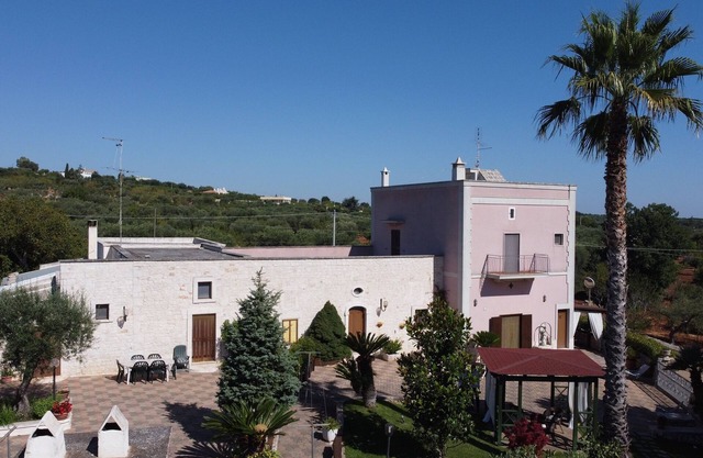 Villa in Monopoli for 12 guests in six bedroom
