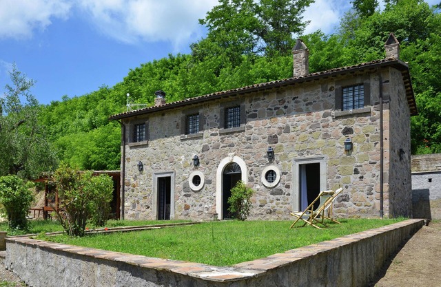 Villa in Rome with Pool & Stunning Views