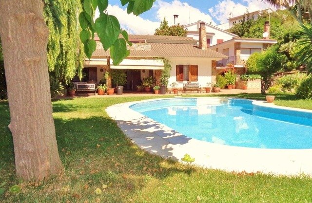 Villa in Sant Pol near Crystal Beach