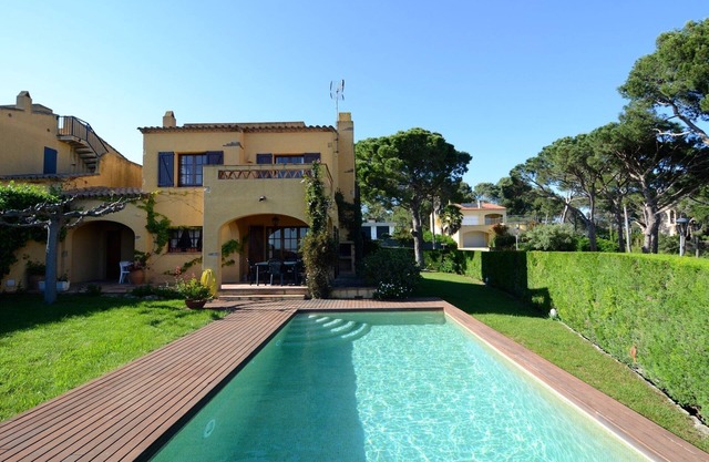 Villa in Spain with Private Pool & Garden