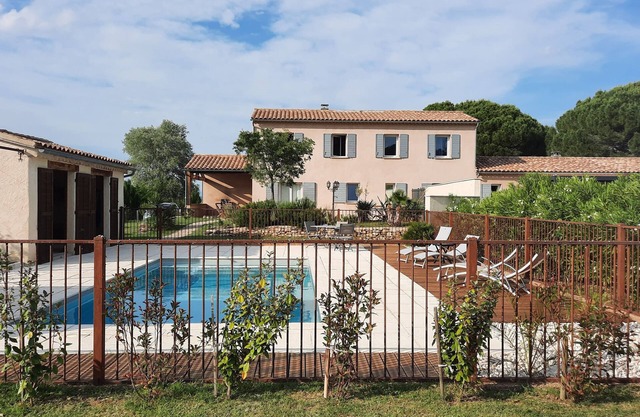 villa in the heart of the vineyards for 6/8 people