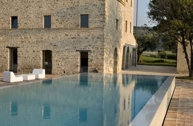 Villa in Treia with 5 bedrooms sleeps 11