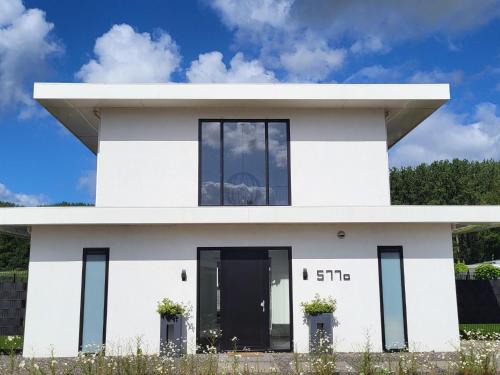 Villa in Zeewolde near Veluwe Lake