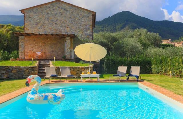 Villa/Independent home in Lucca with 3 bedrooms sleeps 6