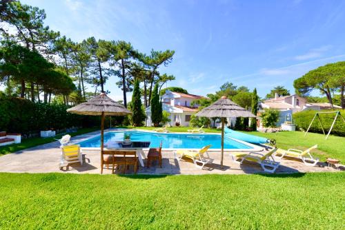 Villa Isabel de Aragão - Villa w pool and garden