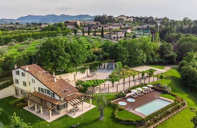 Villa Pergola 8, Emma Villas