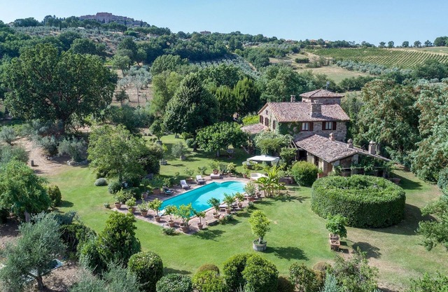 Villa Due Vigne 8, Emma Villas