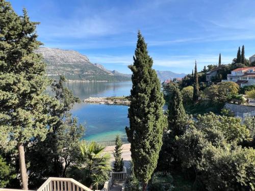 Villa Jade Apartments FRONT ROW SEA VIEW - WALK TO KORCULA OLD TOWN