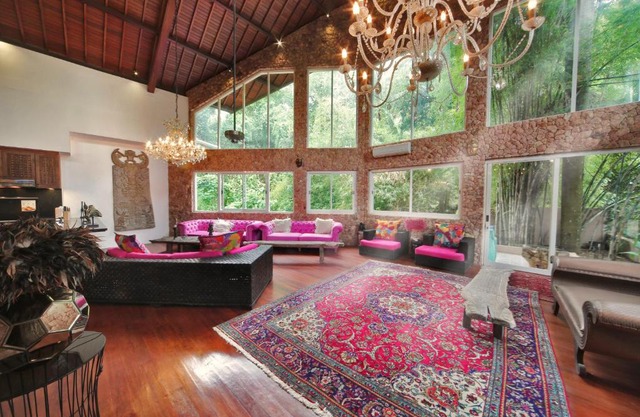 Villa Jeannie