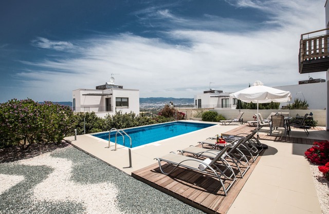 Villa Jenny, Modern 3BDR Latchi Villa with Pool and Stunning Views