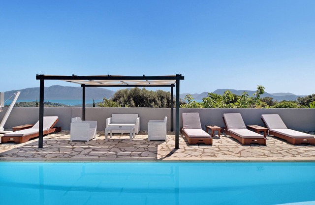 Villa Jimmy's Katomeri 2 with Sea View, Wi-Fi and Air Conditioning