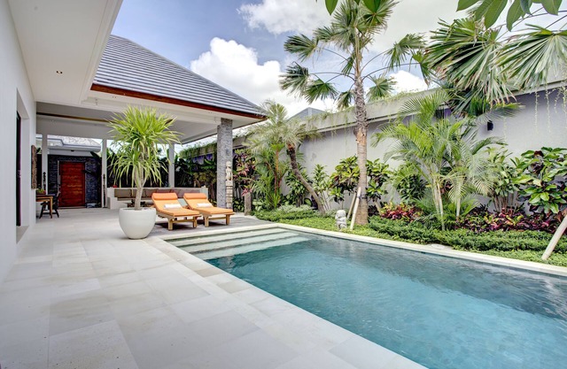 VILLA JONAS 1 BDR - PRIVATE SWIMING POOL - BALI - SEMINYAK - INDONESIE