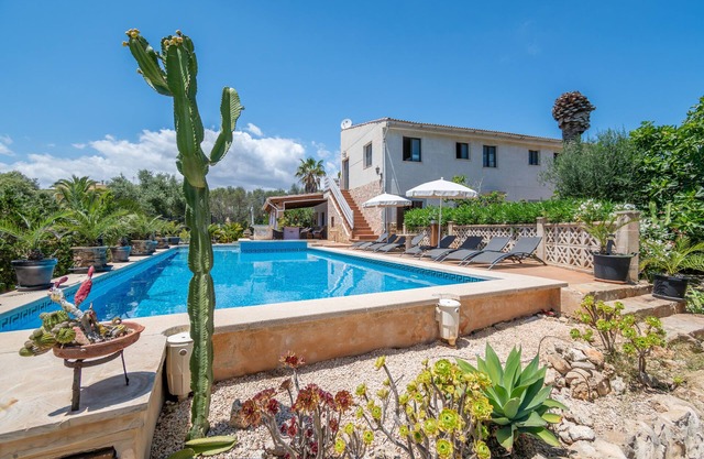 Villa "Juana Maria" with Pool, A/C, Wi-Fi, Garden, Terrace & Balcony