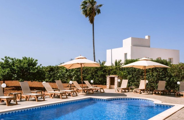 Villa KM2 is a 5 min drive from Playa den Bossa