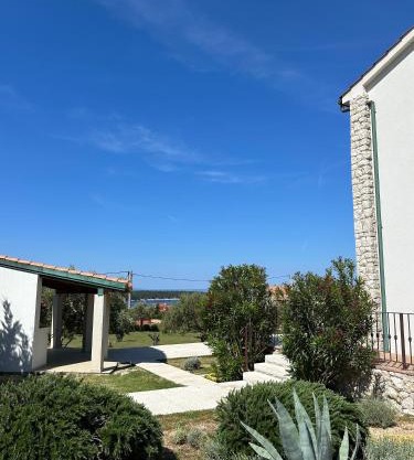 Villa Karmen