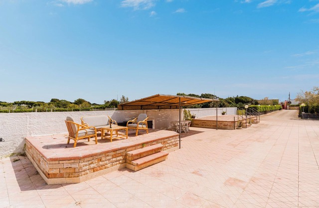 Villa 'Katiuscia' with Sea View and Air Conditioning