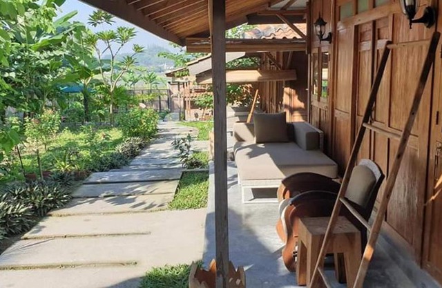 Villa Kayu Yogyakarta