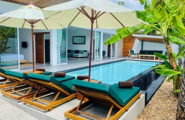 Villa Kurma, Modern & Tropical, 2BR, Near Fisherman Village