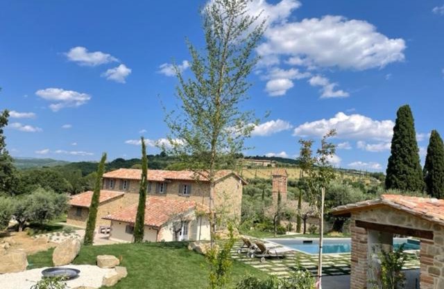 Villa la Madonna with pool and padelcourt
