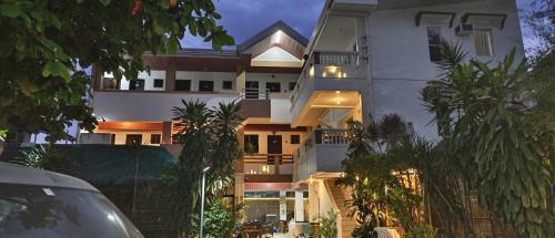 Villa La Maria Inn Matabungkay Resort