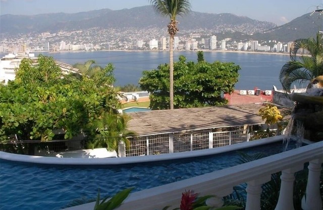 Villa Ladomar - Las Brisas Guitarron - Incredible Bay View!