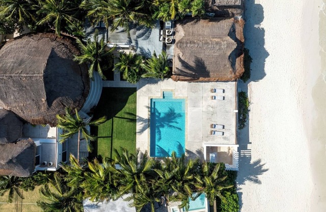 Villa Lagartijas: Exclusive Beach Escape