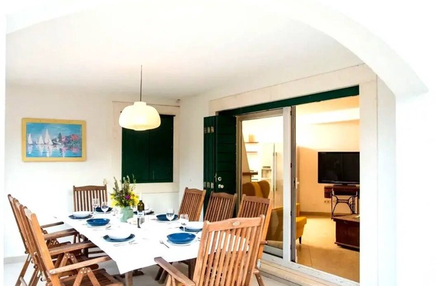 Villa Lapis Vis - Treat yourself with the vacation you deserve!