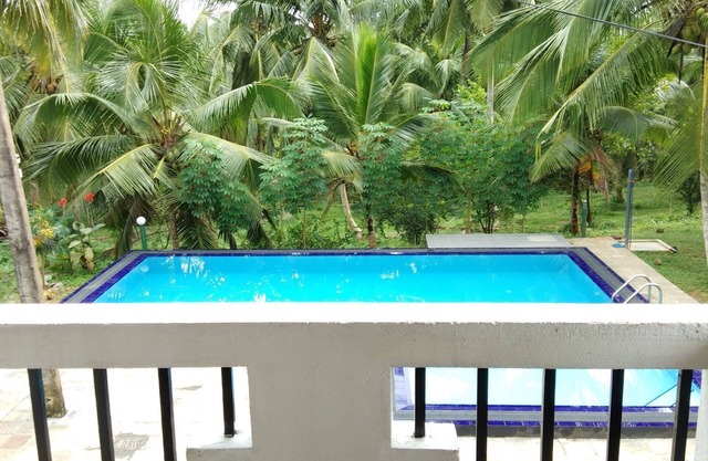 Villa larala in Hikkaduwa